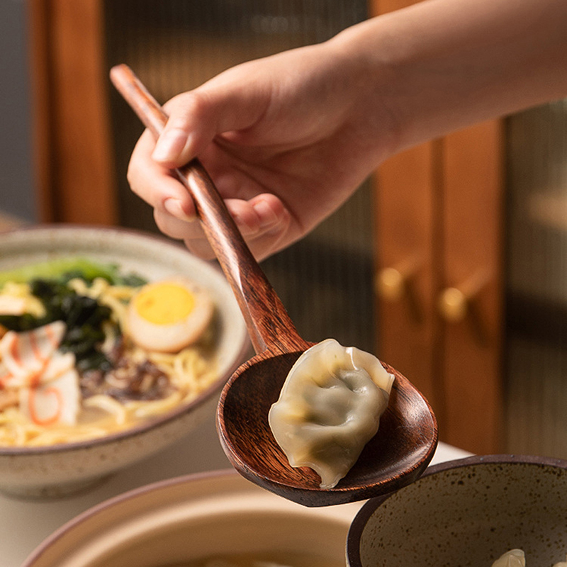 Long Handle Ramen Wooden Spoon - Japanese Camping Cooking recension och pris